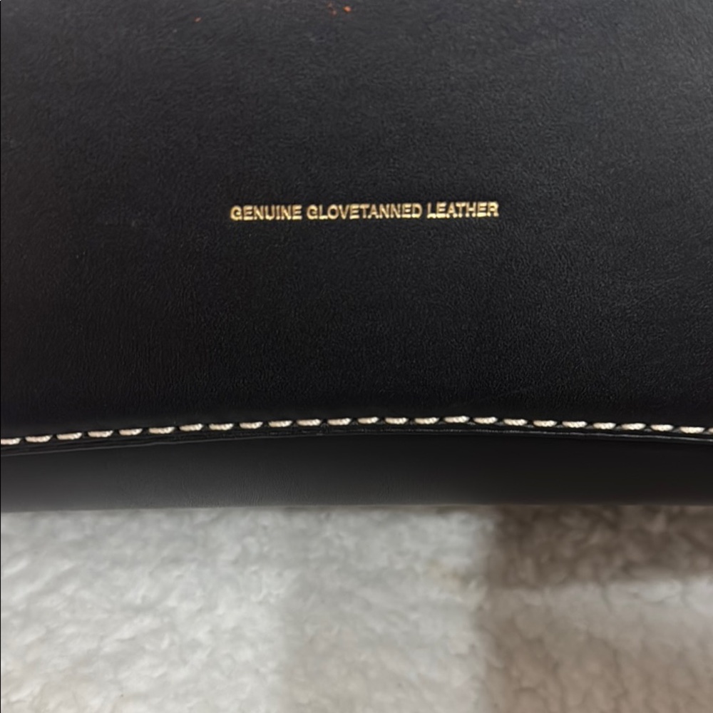 Coach Elegant Black Leather Handbag - Picture 4 of 4